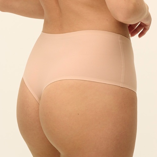 Fantasy Lingerie Smoothease natural beige thong