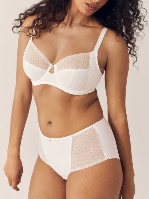 Fantasy Lingerie Evolution white padded bra