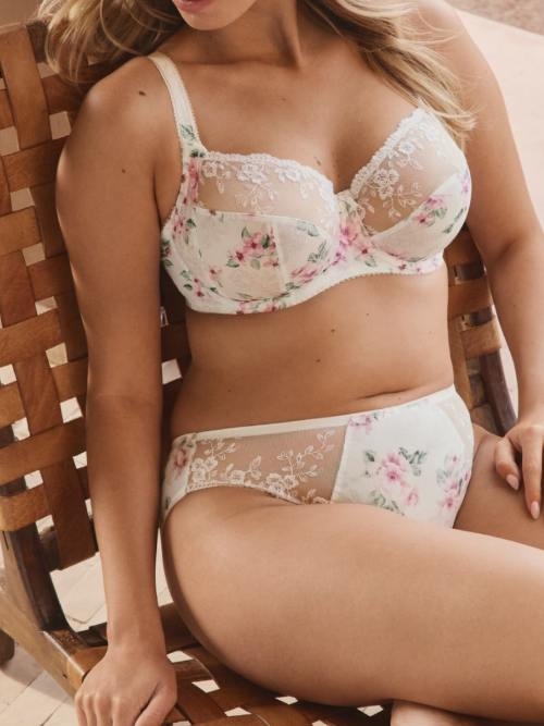 Fantasy Lingerie Lizbeth white brief