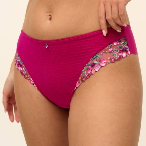 Fantasy Lingerie Marie raspberry thong