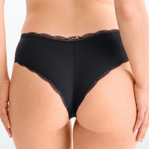 Lisca Everyday black brazilian
