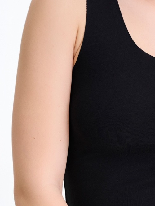 Lisca Everyday black top