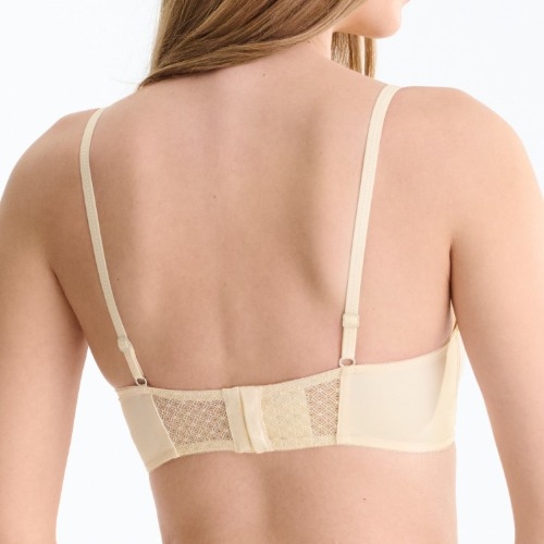 Lisca Tessa french vanilla wireless bra