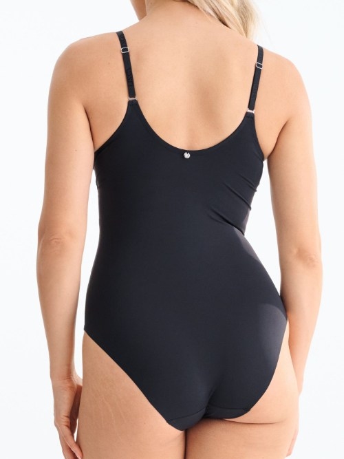 Lisca Tia black body