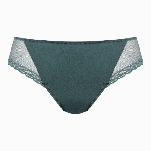 Lisca Tiffany green brief