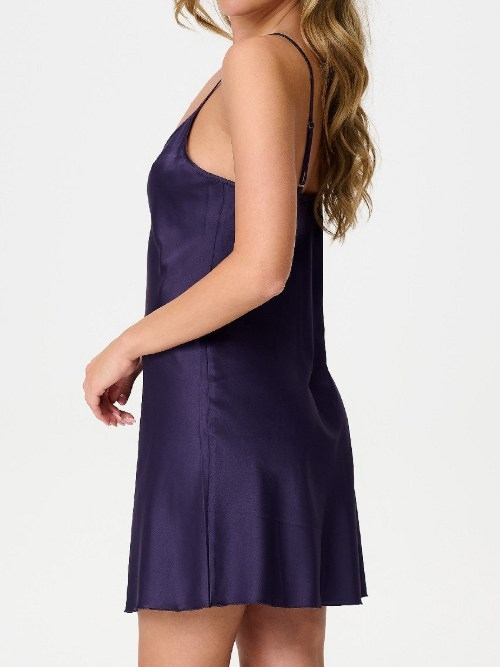 LingaDore Daily Basic grape slipdress