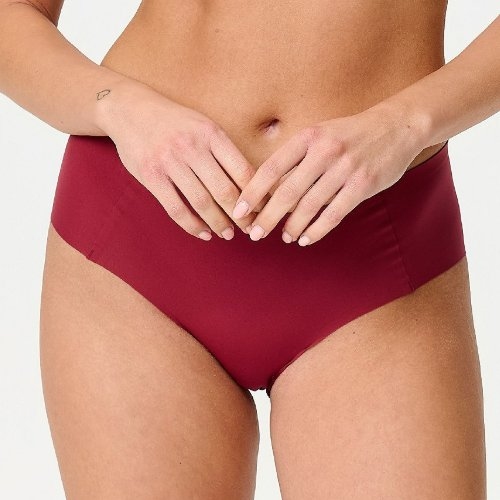 LingaDore Daily Basic ruby short