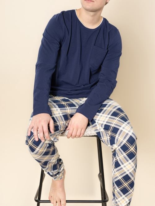 Charlie Choe Men marine shortama