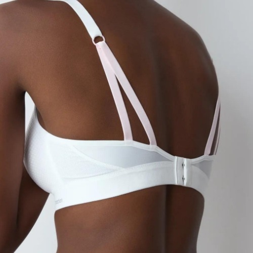 Triumph Triaction Free Motion white sport bra