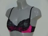 Sapph sample Sabine pink/black soft-cup bra