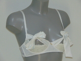 Sapph sample Lola white padded bra