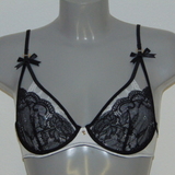 Super Sexy by Sapph sample Lillian black/white soft-cup bra