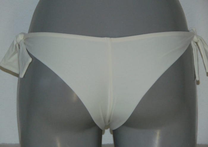 Sapph Swimwear Copacobana white bikini brief Sapph Swimwear Copacobana white bikini brief