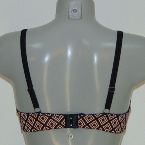 Sapph Ivory red padded bra Sapph Ivory red padded bra