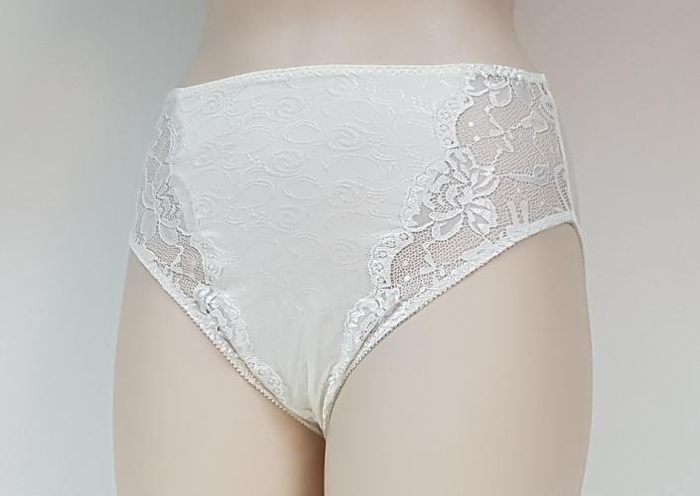 Elbrina Johanna crème short Elbrina Johanna crème short