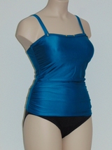 Mila Tisalaya blue bathingsuit