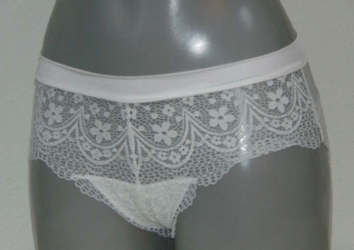 Missya Teena crème short Missya Teena crème short