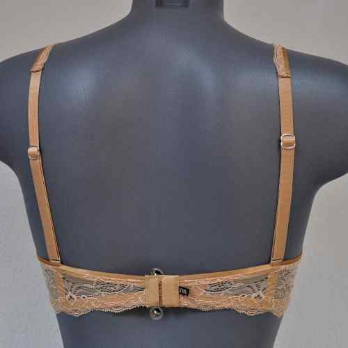 Eva In the Mood for Lace skin non-padded bra Eva In the Mood for Lace skin non-padded bra