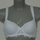 Elbrina Embroid white padded bra