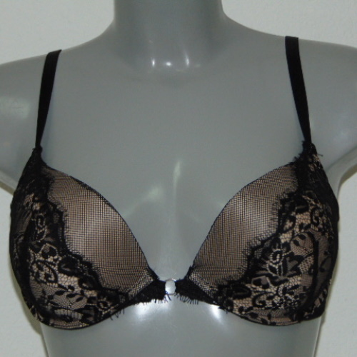 Besired Be Loved Embroidery skin push up bra