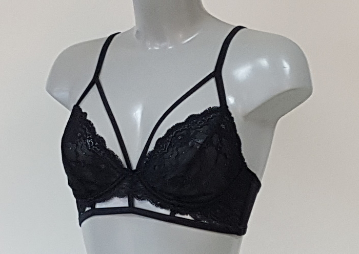 DDO Special F4P black non-padded bra DDO Special F4P black non-padded bra