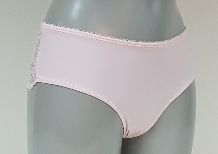 Elbrina Embroid baby pink short Elbrina Embroid baby pink short