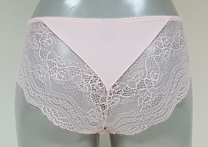 Elbrina Embroid baby pink short Elbrina Embroid baby pink short