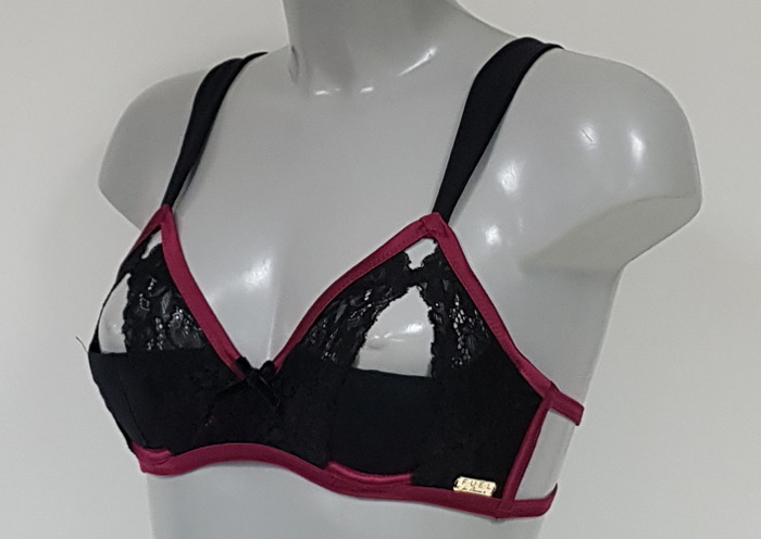 DDO Special F4P black/red non-padded bra DDO Special F4P black/red non-padded bra
