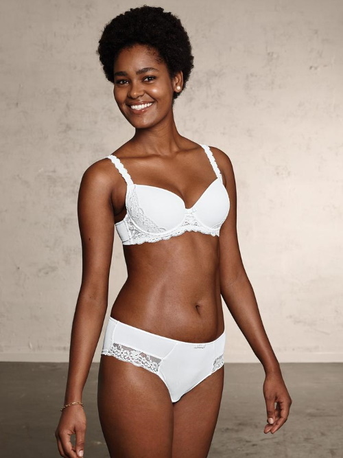 Naturana Everyday Elegance champagne padded bra Naturana Everyday Elegance champagne padded bra