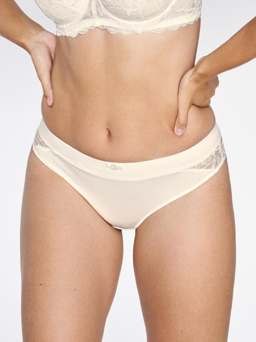 Naturana Valencia ivory brief Naturana Valencia ivory brief
