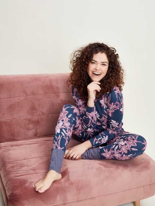 Charlie Choe Fantasy Dreams navy/print sleep shirt Charlie Choe Fantasy Dreams navy/print sleep shirt