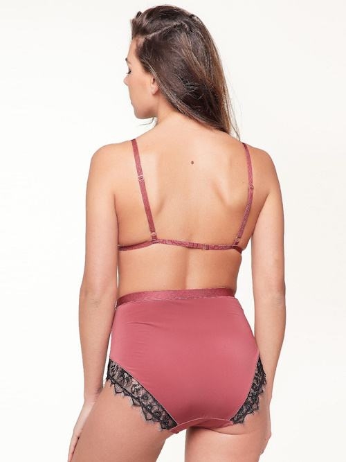 LingaDore LingaDore Love Black Ruby black/red wireless bra LingaDore LingaDore Love Black Ruby black/red wireless bra