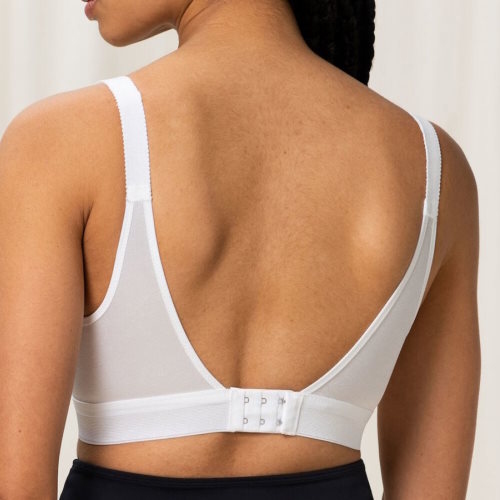 Triumph Triaction Workout white sport bra Triumph Triaction Workout white sport bra