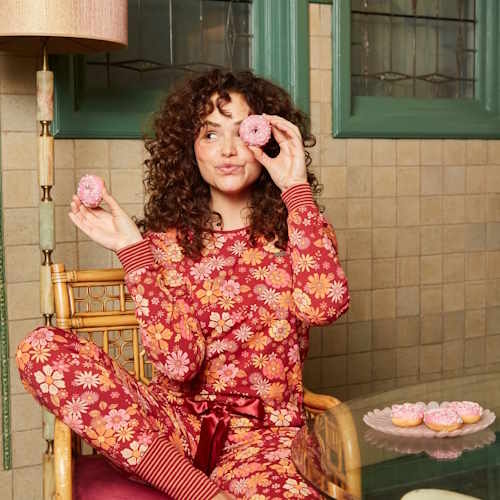 Charlie Choe Flower Power red/print sleep shirt Charlie Choe Flower Power red/print sleep shirt