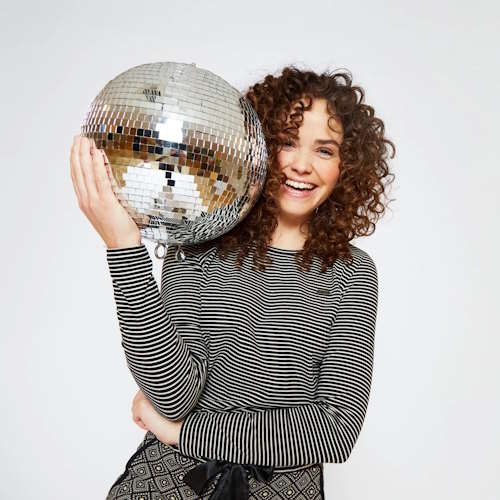 Charlie Choe Goes Retro black/ivory sleep shirt Charlie Choe Goes Retro black/ivory sleep shirt