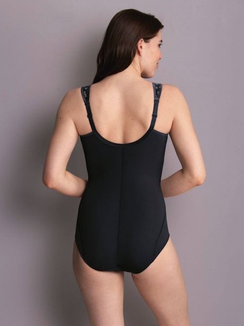 Anita Clara anthracite body Anita Clara anthracite body