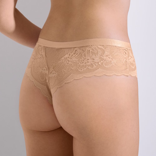 Lisca Evelyn sweet almond thong Lisca Evelyn sweet almond thong