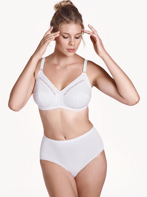 Lisca Manja white wireless bra Lisca Manja white wireless bra