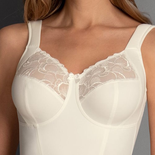 Anita Lucia crystal body Anita Lucia crystal body