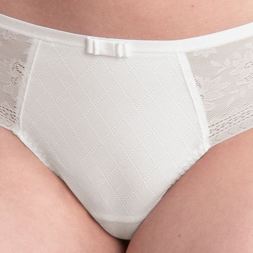 Rosa Faia Rosemary white brazilian Rosa Faia Rosemary white brazilian